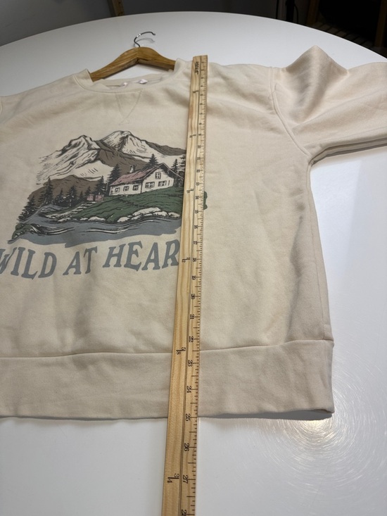 Joe Fresh X Jillian Harris Cream Graphic Sweatshirt - Picture 6 of 7